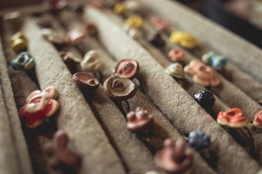 Seramik ürünler atölyede satılık..