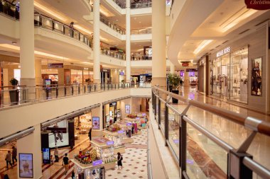 KUALA LUMPUR, MALAYSIA - 04 Aralık 2022 KLCC AVM.