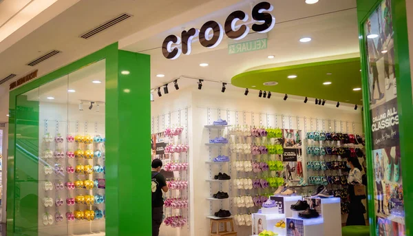 Kuala Lumpur Malaysia December 2022 Crocs Brand Retail Shop Logo — Stok fotoğraf