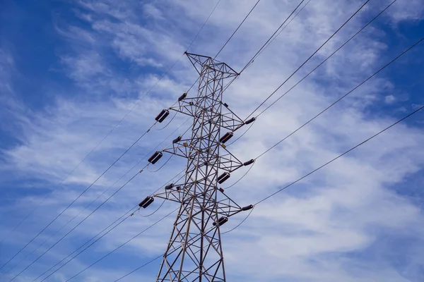 Structure Pattern View High Voltage Pole Power Transmission Tower — Stockfoto