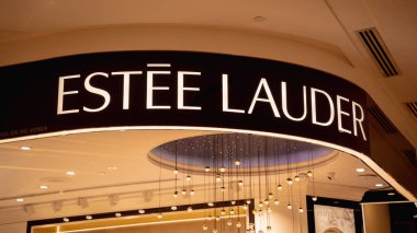 KUALA LUMPUR, MALAYSIA - DECEMBER 04, 2022: Estee Lauder brand retail shop logo signboard on the storefront in the shopping mall.