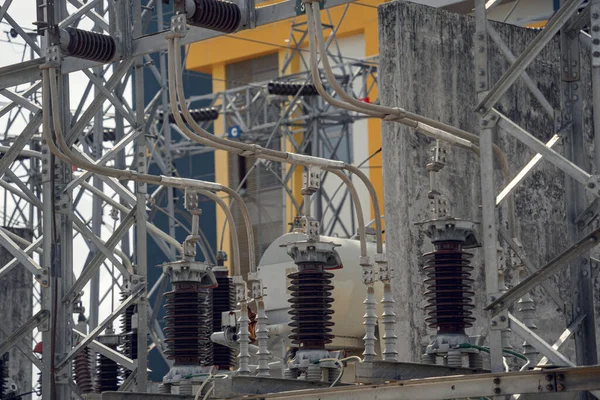 High Voltage Electric Power Plant Current Distribution Substation — Foto de Stock