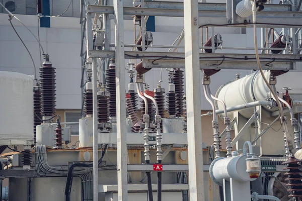 High Voltage Electric Power Plant Current Distribution Substation — Zdjęcie stockowe