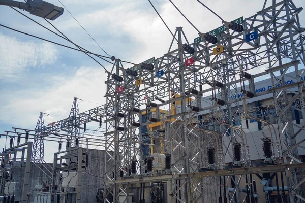 High Voltage Electric Power Plant Current Distribution Substation — стоковое фото