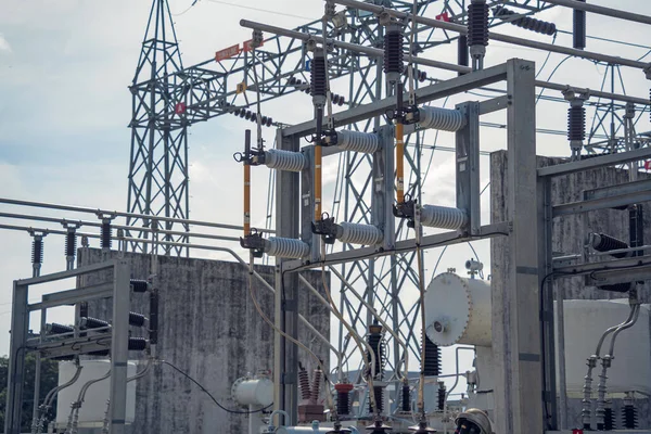 High Voltage Electric Power Plant Current Distribution Substation — Fotografia de Stock