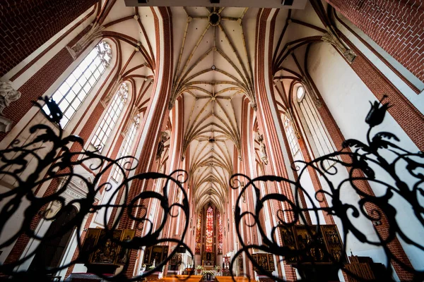 Interiör Den Gamla Europeiska Katolska Kyrkans Huvudskepp — Stockfoto
