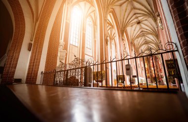 Eski Avrupa Katolik Kilisesi 'nin ana kabuğunun içi..