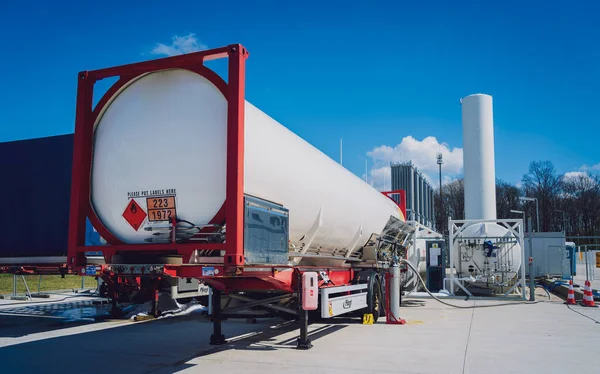 Vloeibare Stikstoftanks Warmtekrachtwisselaars Voor Productie Van Industrieel Gas — Stockfoto