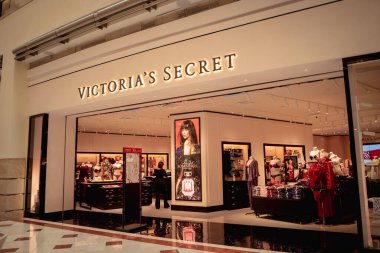 KUALA LUMPUR, MALAYSIA - DECEMBER 04, 2022: Victorias Secret brand retail shop logo signboard on the storefront in the shopping mall.