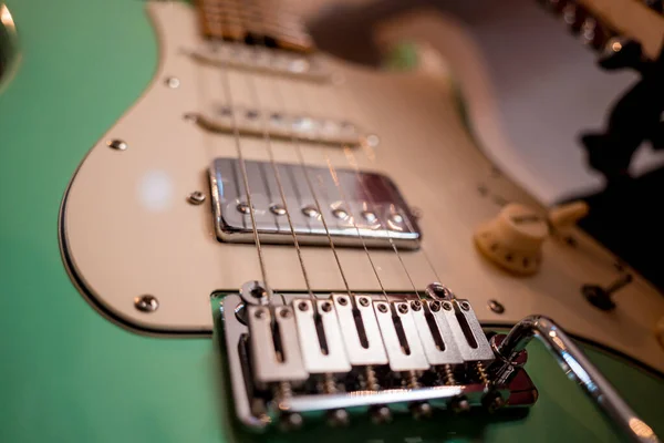 Guitarra Elétrica Cor Verde Loja Música — Fotografia de Stock