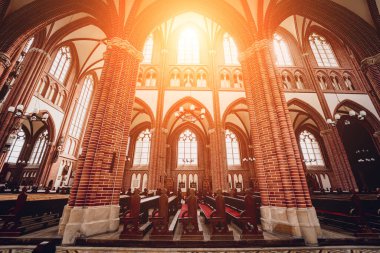 Eski Avrupa Katolik Kilisesi 'nin ana kabuğunun içi..