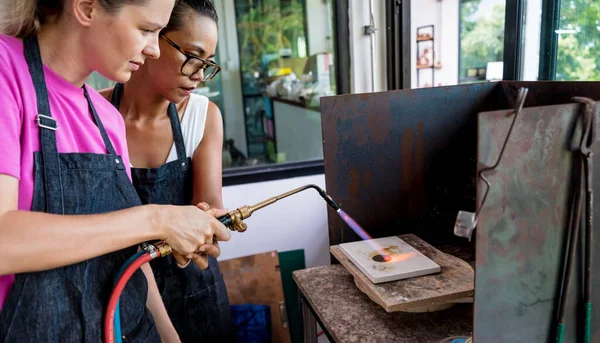 Teacher Jeweler Student Using Burner Workshop — Stock Photo, Image