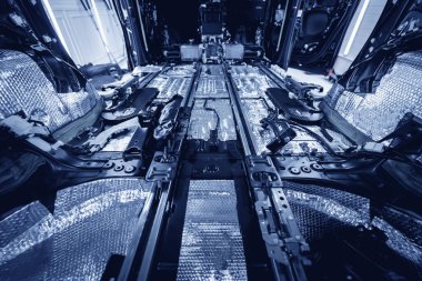 Ses geçirmez malzeme ve arabanın içinde daha ölümcül..