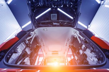 Ses geçirmez malzeme ve arabanın içinde daha ölümcül..