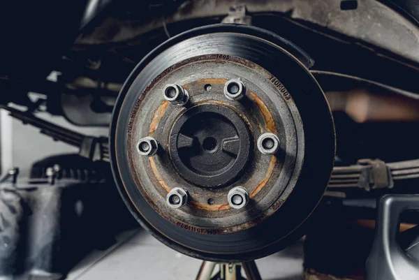 Replacing Spare Parts Disassembled Car Car Service Garage — Stock Photo, Image
