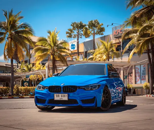 Phuket Thailand December 2023 Beautiful Bright Blue Bmw Series Parking — 图库照片