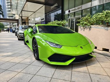 KUALA LUMPUR, MALAYSIA - 20 AĞUSTOS 2024: Kuala Lumpur 'daki Lamborgini araba galerisi.