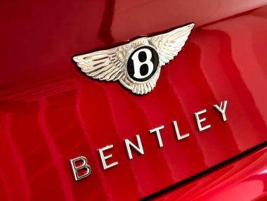 KUALA LUMPUR, MALAYSIA - 20 AĞUSTOS 2024: Kuala Lumpur Bentley araba galerisi.