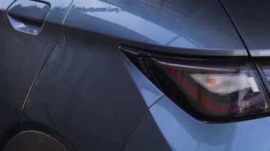 Lüks köpük spreyli kaliteli araba yıkama ve kusursuz bir son için yüksek basınçlı teknikler.