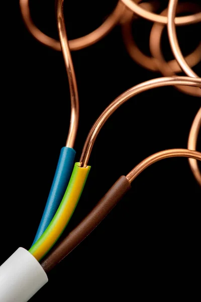Cable Eléctrico Cobre Sobre Fondo Negro —  Fotos de Stock