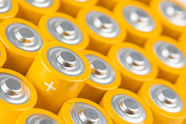 Primo Piano Delle Batterie Alcaline Dimensioni Fila — Foto Stock