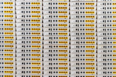 Eski ağ aygıtı, internet kablosuz ağ yönlendirici ve modem, elektronik e-atık geri dönüşüm endüstrisi