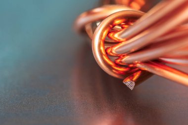 Bakır kablo, demir olmayan metal hammadde enerji endüstrisi.