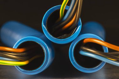 Bakır Güç Tedarik Kablosu ile Oluklu Elektrik Kanal Borusu