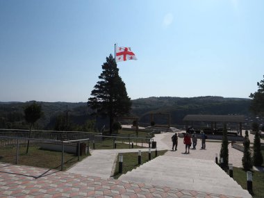 Chiatura gözlem güvertesi Imereti Georgia 'ya bakıyor.