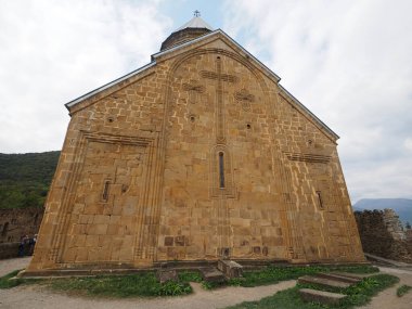 Gürcistan, Gürcistan 'daki Zhinvali barajının kıyısındaki Ananuri kalesi.