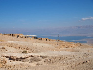 Masada, İsrail 'de Ölü Deniz' in güneybatı kıyısında antik bir kaledir. Kral Herod tarafından kışlık konak olarak inşa edildi..