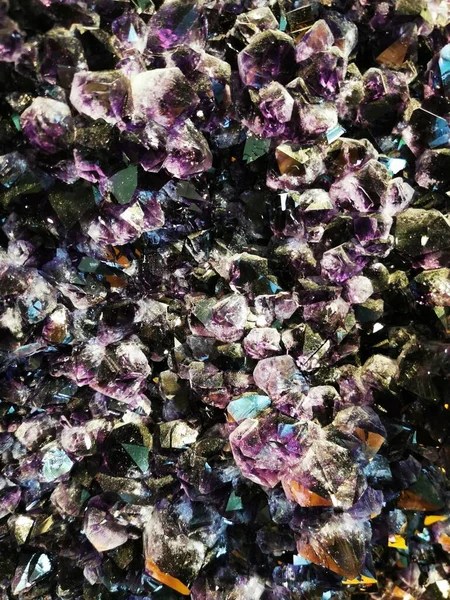 Amethyst Minerální Texturou Jako Pěkné Přírodní Pozadí — Stock fotografie