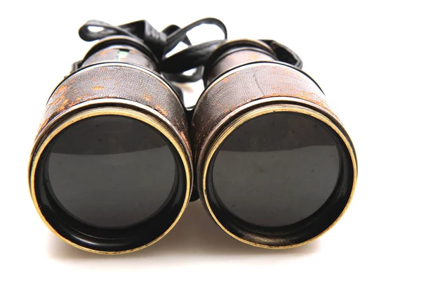 배경에 분리되어 쌍안경 — 스톡 사진