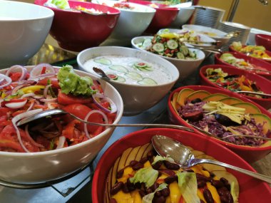 Mısır mutfağından lezzetli sebze salatası.