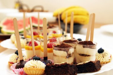 Taze düğün tatlısı çok güzel bir yemek geçmişi var.