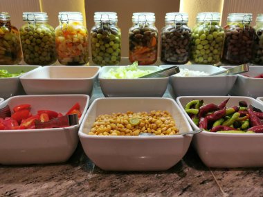 Mısır mutfağından lezzetli sebze salatası.