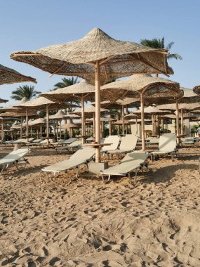 Macadi Körfezi 'ndeki Mısır plajı güzel bir dinlenme bölgesi.