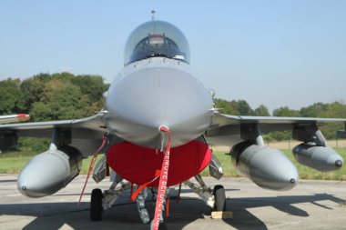 Ostrava, Çek Cumhuriyeti - 9 Eylül 2011 - NATO günlerinin fotoğrafı - NATO ordusunun büyük sergisi 