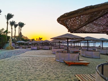 Macadi Körfezi 'ndeki Mısır plajı güzel bir dinlenme bölgesi.