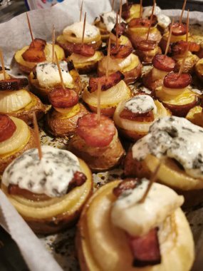 Pastırmalı ızgara patates çok güzel bir yemek geçmişi var.