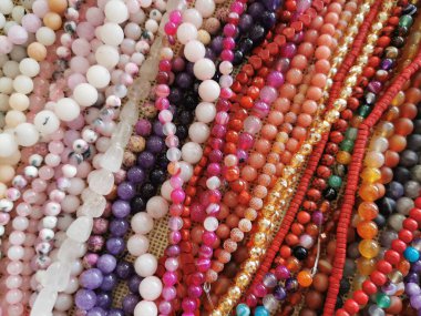 Mücevher bilezik dokusu doğal olarak güzel.