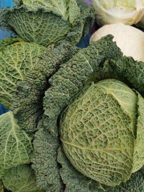 Yaban lahanası çok güzel bir yemek geçmişi var.