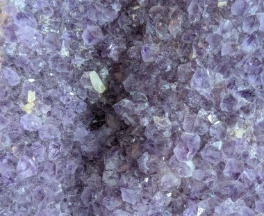 Çok güzel bir arkaplan olarak ametist mineral dokusu