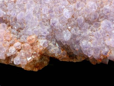 Çok güzel bir arkaplan olarak ametist mineral dokusu