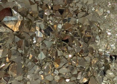 Pyrite mineral dokusu çok güzel doğal bir arka plan.