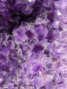 Çok güzel bir arkaplan olarak ametist mineral dokusu