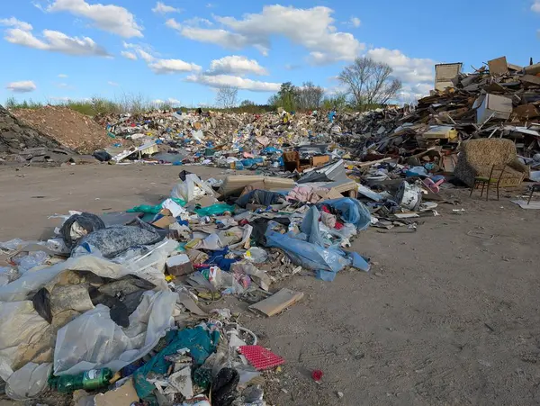 Çek Cumhuriyeti 'nde büyük bir çöplük büyük bir sorun 