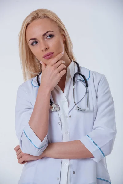 Portrait Beautiful Pensive Female Doctor White Coat Looking Away Thinking — Stock Photo, Image