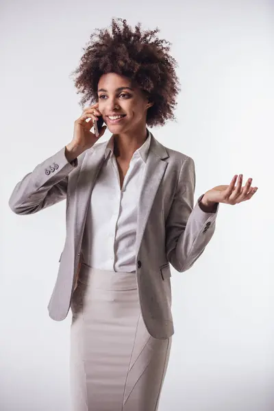 Beautiful Young Business Woman Formal Wear Talking Mobile Phone Smiling — Stock Photo, Image