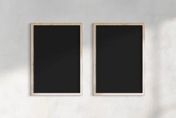 Due Cartelloni Legno Appesi Muro Cemento Illuminato Dal Sole Modello — Foto Stock